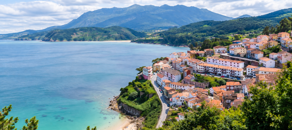 vue de llastres depuis le mirador